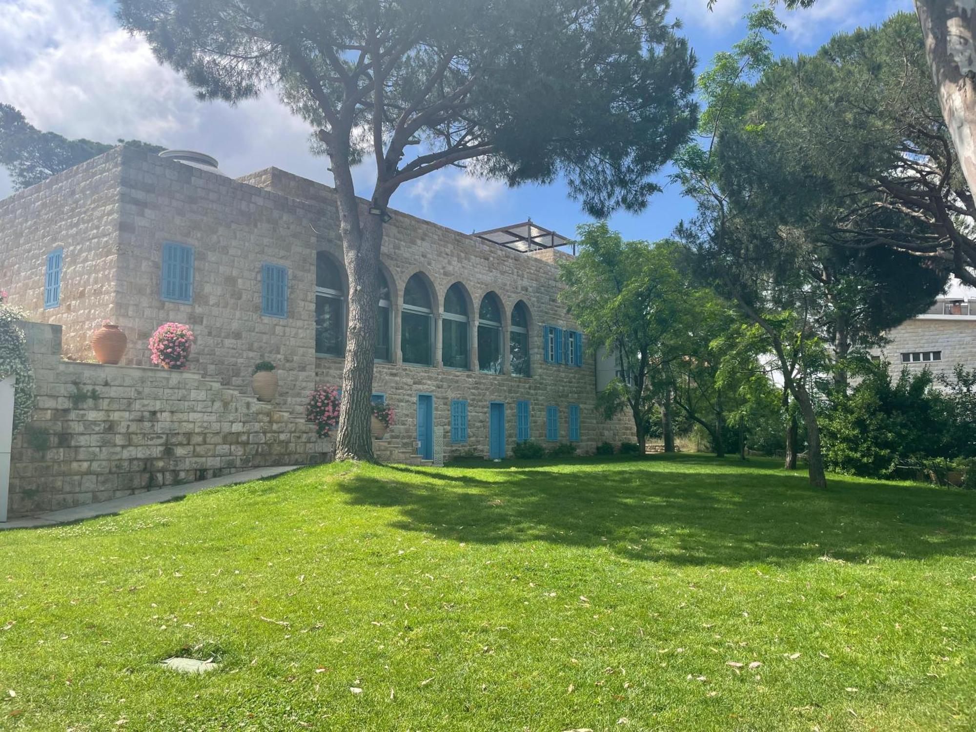 Hotel Al Bustan Баит-Мири Экстерьер фото